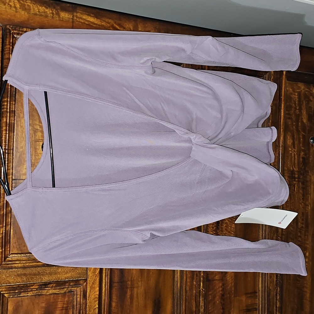 Lululemon Twist -Back Soft #Ribbed Long Sleev Top, Sz 8, PPAS, Asia Design!